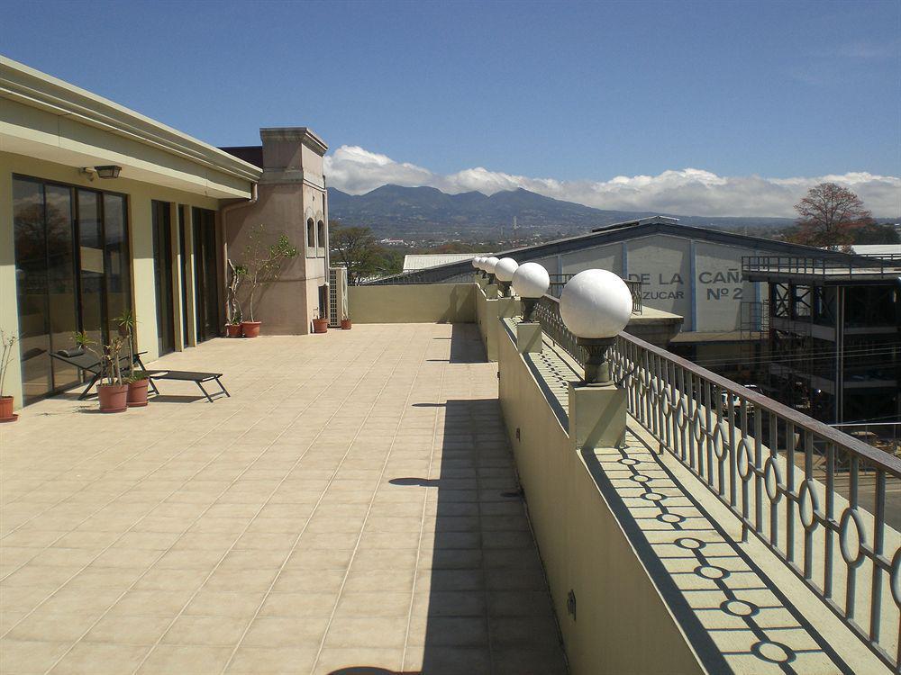 Plaza Real & Hotel San José